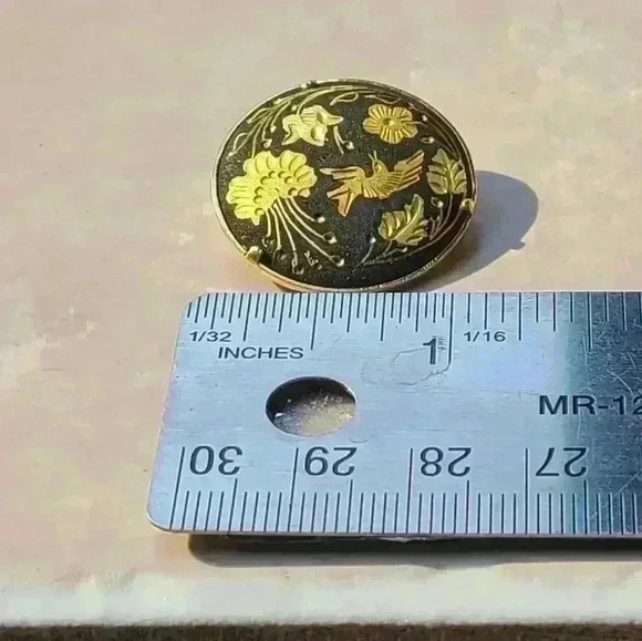 Vintage Damascene  brooches gold tone with black background gold flower and bird - Picture 10 of 17